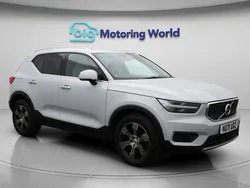 Silver Used 2022 Volvo XC40 Inscription SUV | £22,200 (Fair price)