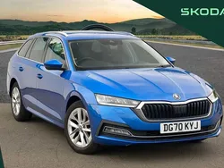 Race blue Used 2020 Skoda Octavia SE Estate | £16,995 (Expensive)