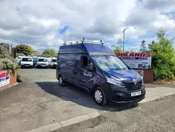Blue Used 2017 Renault Trafic Business Van | £8,950 (Fair price)
