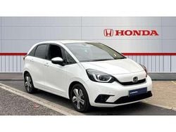 Platinum white pearl Used 2020 Honda Jazz Hybrid Hatchback | £15,495 (Fair price)