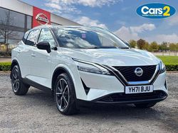 White Used 2021 Nissan Qashqai Tekna SUV | £18,690 (A bit pricey)