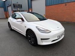 White Used 2019 Tesla Model 3 Standard Range Sedan | £10,900 (Expensive)