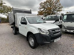 White Used 2019 Isuzu D-Max | £23,995 (Expensive)