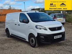 White Used 2019 Peugeot Expert S Van | £6,880 (Super price)