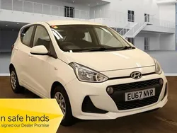White Used 2017 Hyundai i10 SE Hatchback | £8,995 (Fair price)