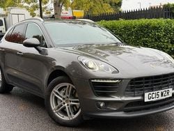 Grey Used 2015 Porsche Macan SUV | £17,995 (A bit pricey)