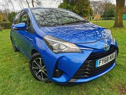 Blue Used 2018 Toyota Yaris Hybrid Active Hatchback | £8,750 (Super price)