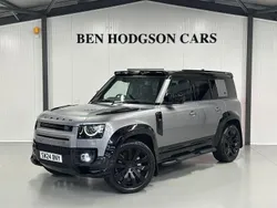 Grey Used 2024 Land Rover Defender SE Dynamic SUV | £79,995