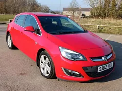 Red Used 2013 Vauxhall Astra SRi Hatchback | £1,595 (Fair price)