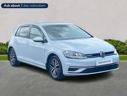 Silver Used 2018 VW Golf VII SE Hatchback | £9,731 (Fair price)