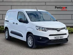 White Used 2022 Toyota Proace City Van | £15,112 (Good price)