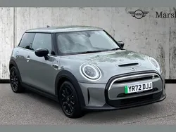 Moonwalk grey Used 2022 Mini Cooper S Level 2 Hatchback | £14,961 (Fair price)