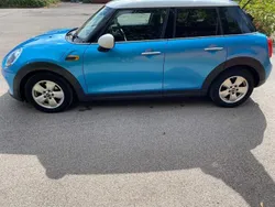 Blue Used 2016 Mini Cooper D Hatch Hatchback | £5,895 (Good price)