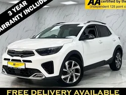White Used 2022 Kia Stonic 4 SUV | £14,695 (Fair price)