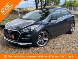 Black Used 2015 Hyundai i30 Turbo Hatchback | £8,490 (Fair price)