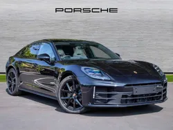 Jet black metallic New 2024 Porsche Panamera 4 Sedan | £90,850