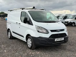 White Used 2017 Ford Transit Custom Van | £8,475 (Super price)