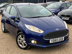 Blue Used 2015 Ford Fiesta Zetec Hatchback | £4,499 (Fair price)
