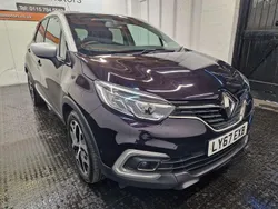 Mauve/silver Used 2017 Renault Captur Signature S SUV | £8,250 (A bit pricey)