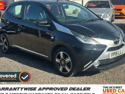 Black Used 2015 Toyota Aygo X-clusiv Hatchback | £4,500 (Fair price)