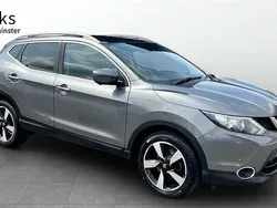 Grey Used 2017 Nissan Qashqai N-Connecta SUV | £8,995 (Fair price)