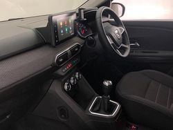 Blue Used 2022 Dacia Jogger Extreme MPV | £13,658 (Fair price)