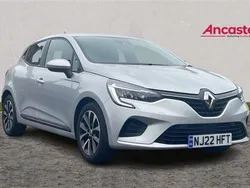 Silver Used 2022 Renault Clio V Iconic Hatchback | £13,695 (Fair price)