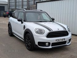 White Used 2017 Mini Cooper Countryman SUV | £8,750 (A bit pricey)