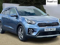 Used 2022 Kia Niro 3 SUV | £17,000 (Good price)