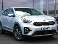 Silver Used 2020 Kia Niro 2 SUV | £14,898 (Good price)