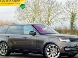 Used 2025 Land Rover Range Rover Autobiography SUV | £88,995