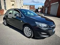 Black Used 2014 Vauxhall Astra Excite Hatchback | £2,995 (Good price)