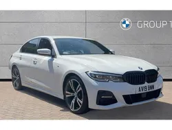 Alpine white Used 2019 BMW 320 M Sport Sedan | £22,492 (Expensive)
