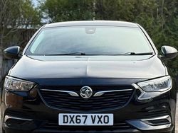 Used 2017 Vauxhall Insignia Design Edition | £6,790 (Fair price)
