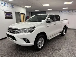 White Used 2016 Toyota HiLux Pickup | £13,999 (Good price)