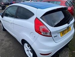 White Used 2017 Ford Fiesta Zetec Hatchback | £5,395 (Good price)