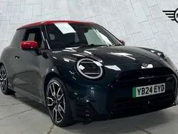 Grey Used 2024 Mini Cooper SE Hatch Hatchback | £30,950