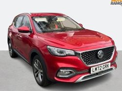 Red Used 2022 MG HS Excite SUV | £14,495 (Fair price)