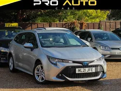 Silver Used 2021 Toyota Corolla Estate | £15,290 (Fair price)