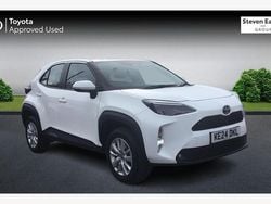 Used 2025 Toyota Yaris Hybrid Estate | £21,725 (Good price)