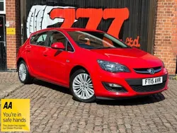 Red Used 2015 Vauxhall Astra Excite Hatchback | £4,899 (Super price)