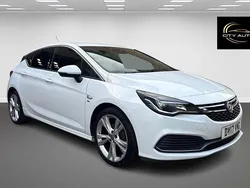 White Used 2017 Vauxhall Astra SRi Hatchback | £6,500 (Fair price)