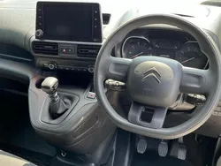 White Used 2022 Citroën Berlingo MPV | £10,995 (Good price)