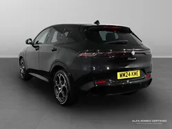 Black Used 2024 Alfa Romeo Tonale Veloce SUV | £26,995 (Fair price)