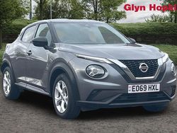 Grey Used 2020 Nissan Juke N-Connecta SUV | £12,374 (Good price)