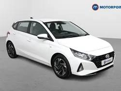 White Used 2021 Hyundai i20 SE Hatchback | £10,599 (Fair price)