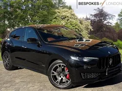 Black Used 2018 Maserati Levante GranLusso SUV | £23,390 (Fair price)