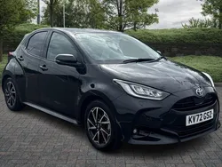 Black Used 2022 Toyota Yaris Hybrid Design Hatchback | £17,485 (Fair price)