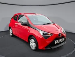 Red Used 2018 Toyota Aygo Hatchback | £6,899 (Good price)