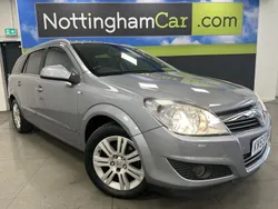 Silver Used 2009 Vauxhall Astra Design Edition Estate | £2,491 (Fair price)